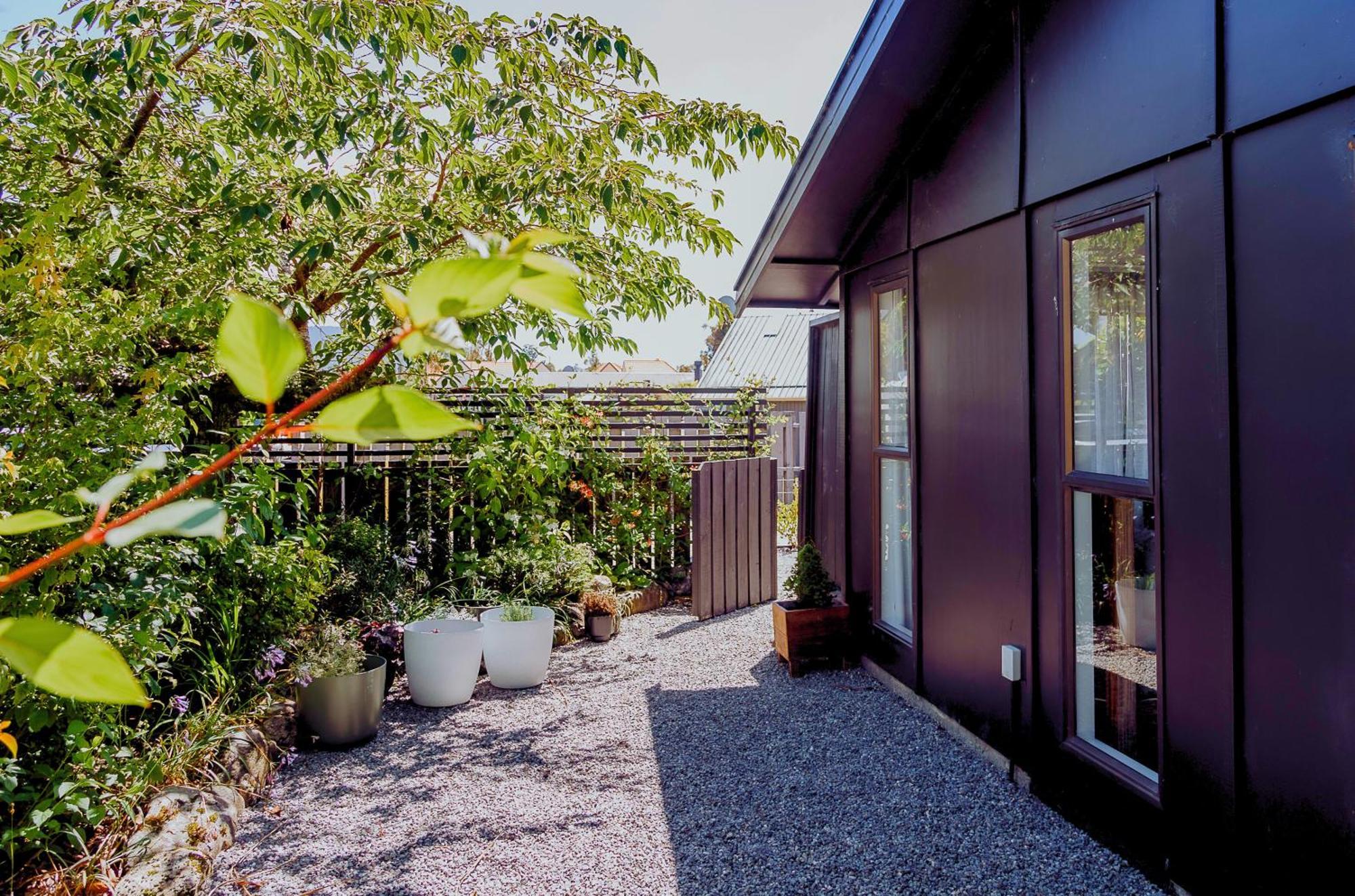 Villa Two Four Cron Franz Josef Extérieur photo